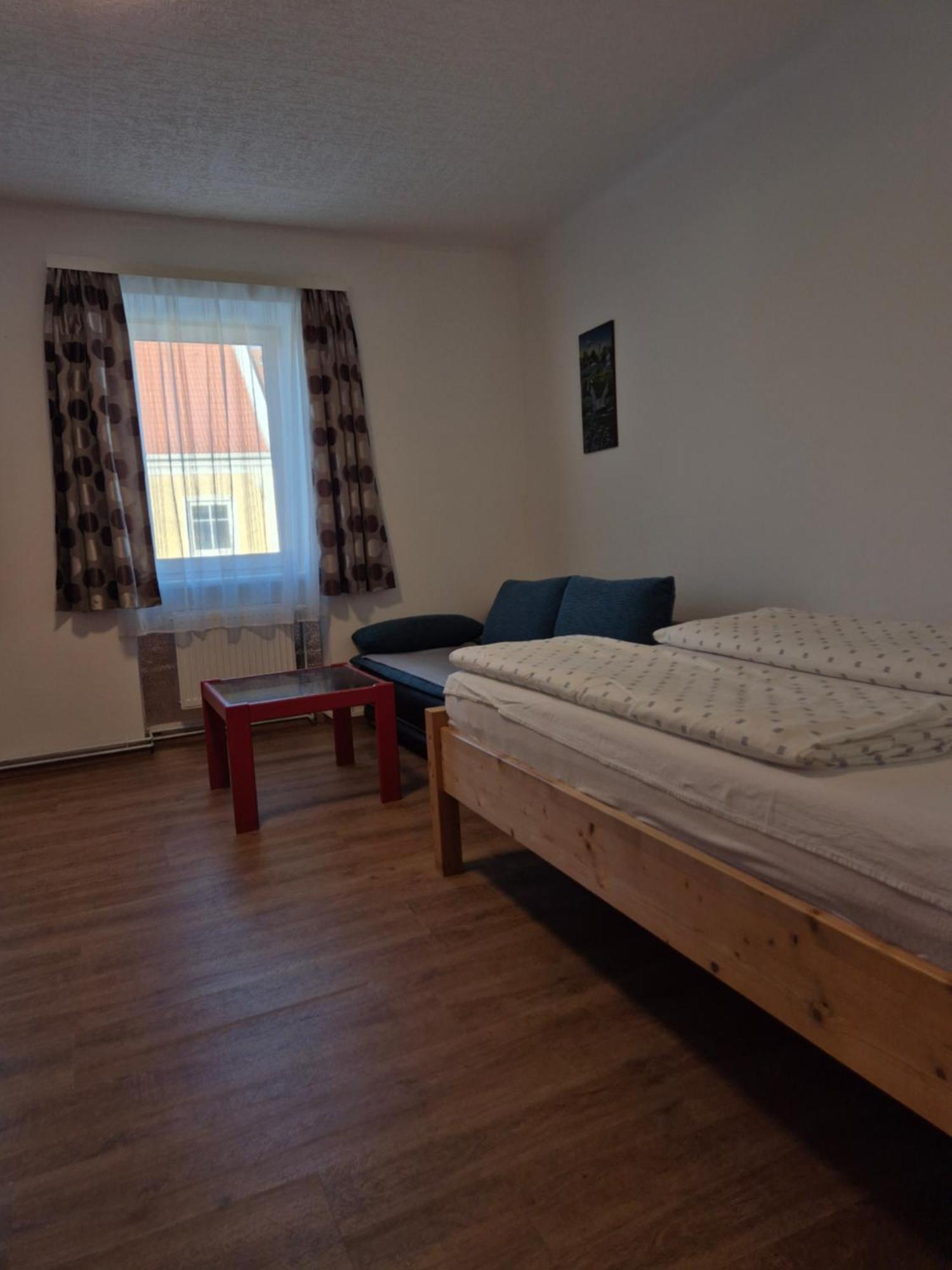 Wohnung an der Donau Krumnussbaum Exterior foto